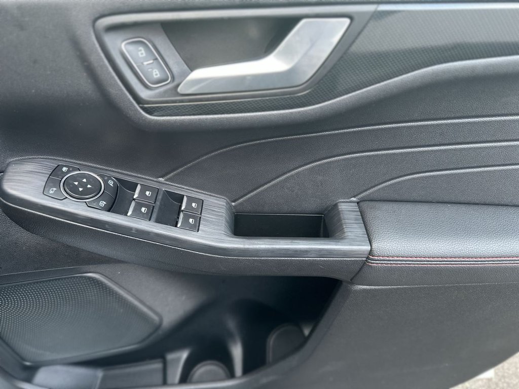 Used Ford Kuga 2022 for sale - 76792103: Photo 22