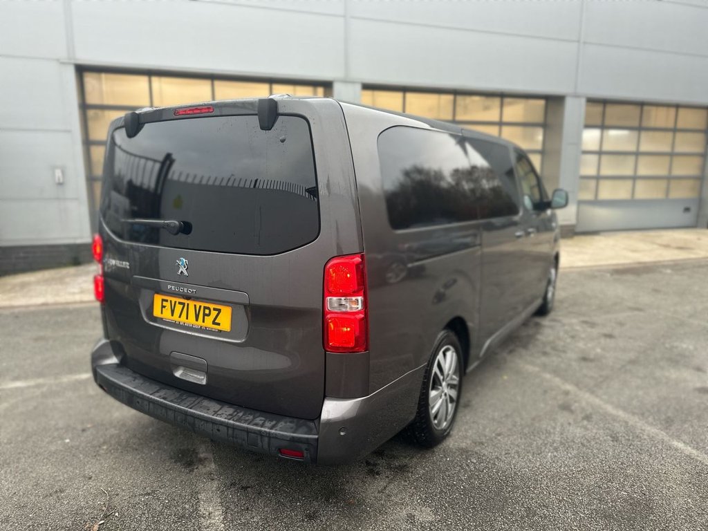 Used Peugeot e-Traveller 2022 for sale - 76791994: Photo 15