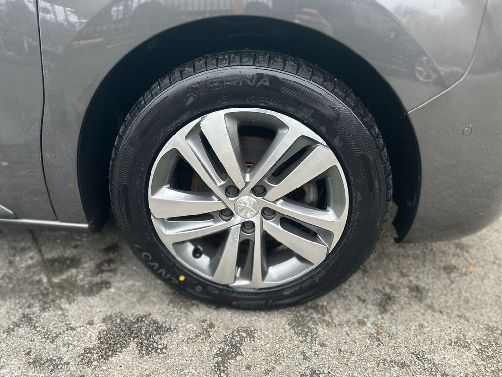 Used Peugeot e-Traveller 2022 for sale - 76791994: Photo 18