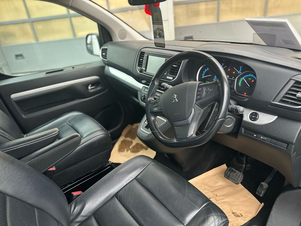 Used Peugeot e-Traveller 2022 for sale - 76791994: Photo 21
