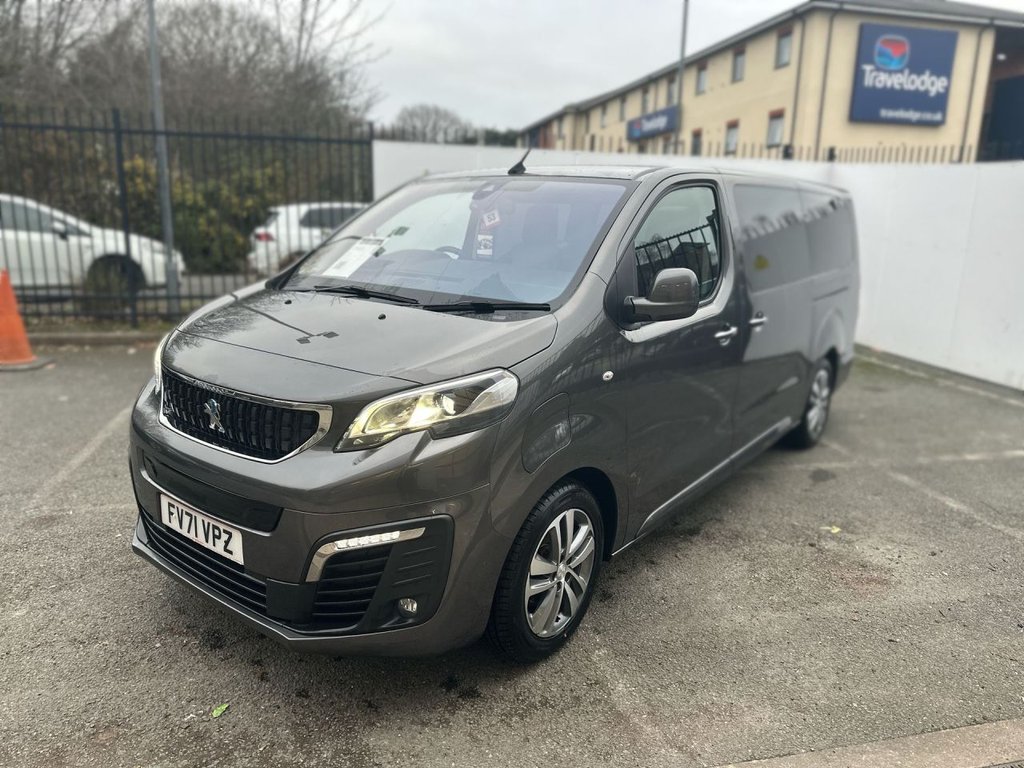 Used Peugeot e-Traveller 2022 for sale - 76791994: Photo 9