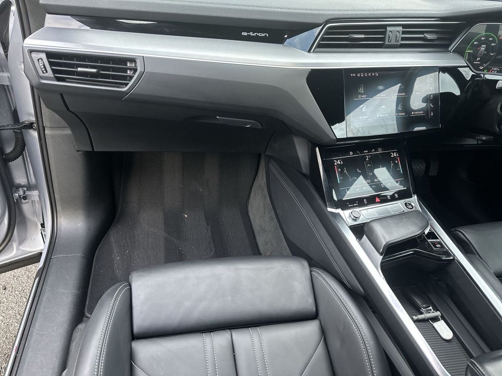 Used Audi e-tron 2022 for sale - 77249779: Photo 15