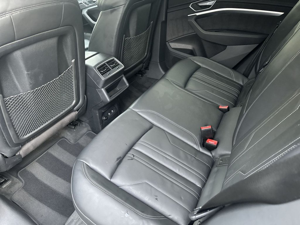 Used Audi e-tron 2022 for sale - 77249779: Photo 16
