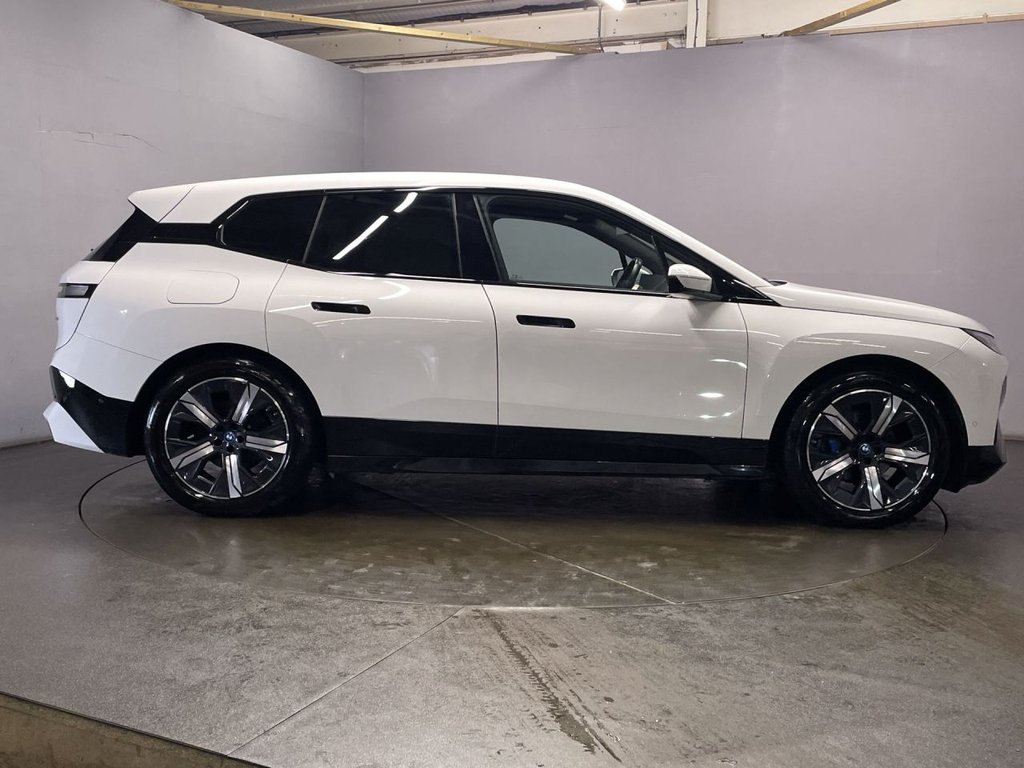 Used BMW iX 2022 for sale - 77333051: Photo 16