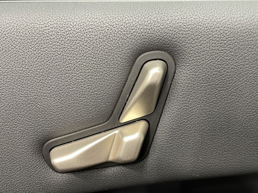 Used BMW iX 2022 for sale - 77212148: Photo 24