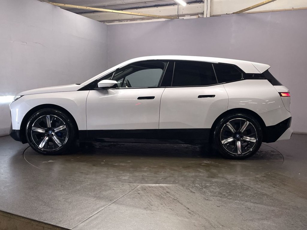 Used BMW iX 2022 for sale - 77212148: Photo 5