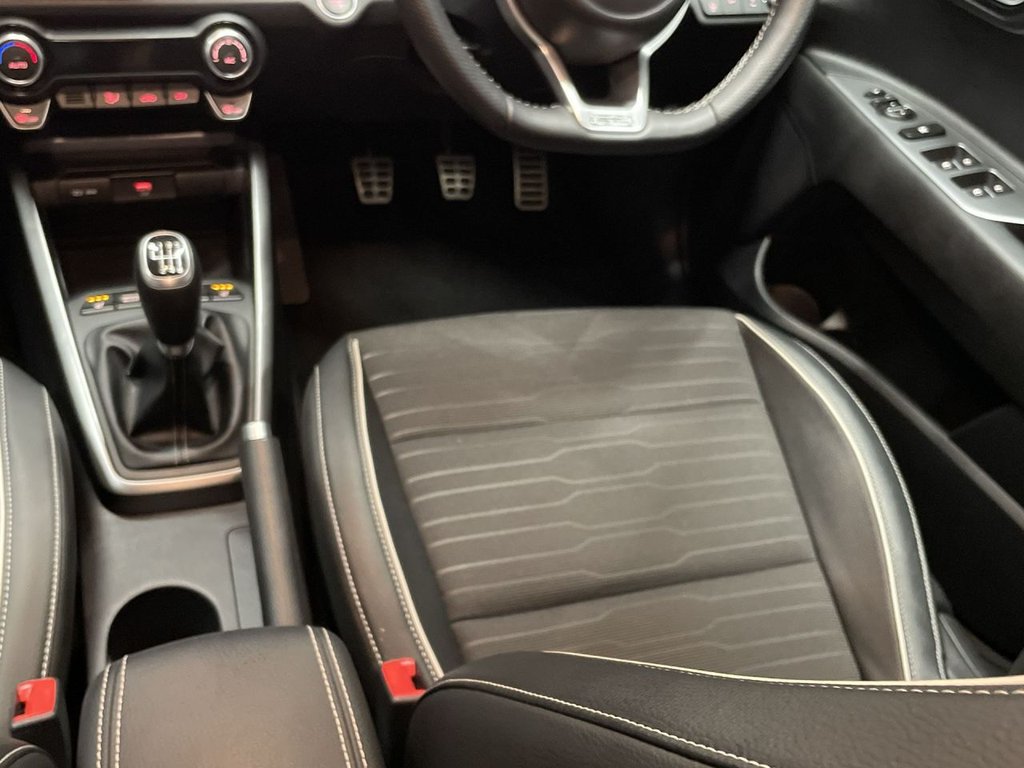 Used Kia Stonic 2023 for sale - 77007131: Photo 15