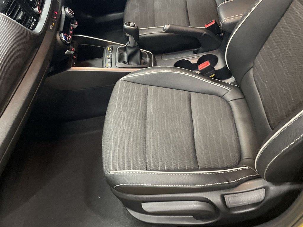 Used Kia Stonic 2023 for sale - 77007131: Photo 17