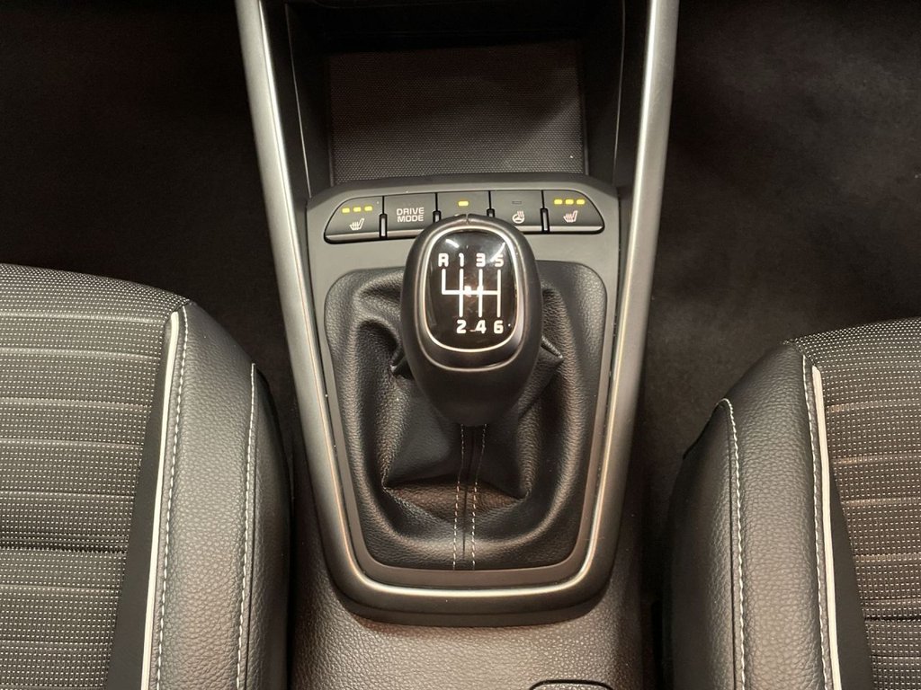 Used Kia Stonic 2023 for sale - 77007131: Photo 20