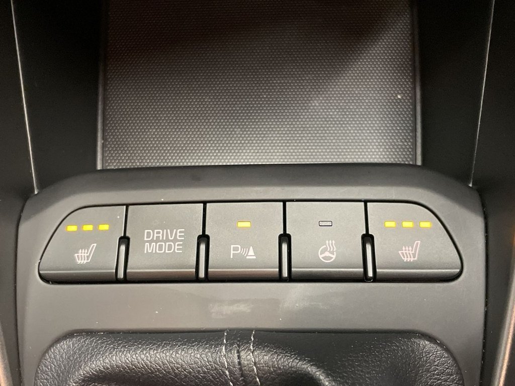 Used Kia Stonic 2023 for sale - 77007131: Photo 23