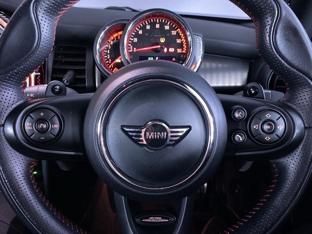 Used MINI Convertible 2018 for sale - 77301810: Photo 22