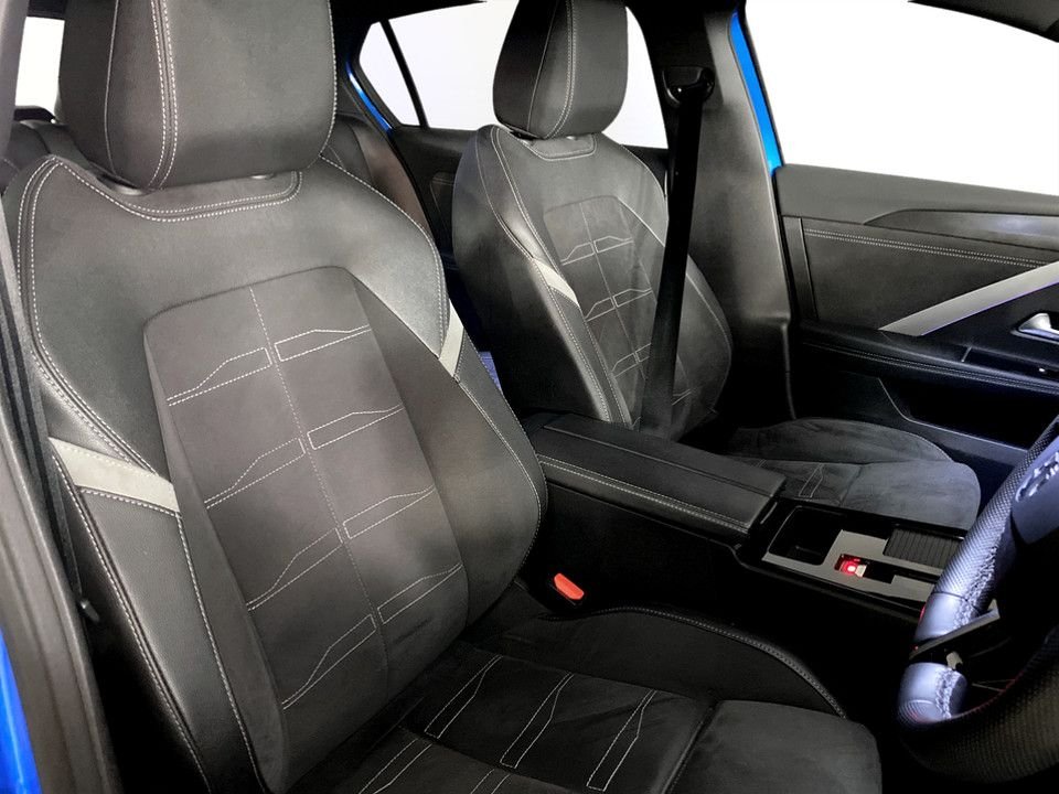 Used Vauxhall Astra 2023 for sale - 78082427: Photo 11