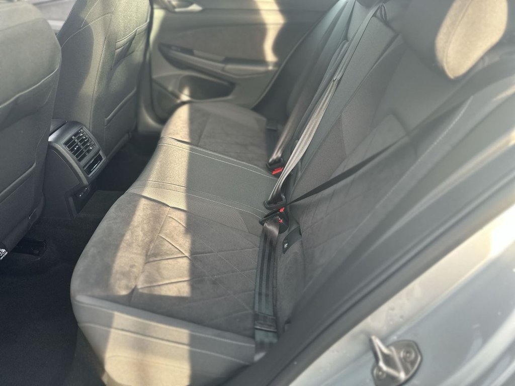 Used Volkswagen Golf 2024 for sale - 76792005: Photo 16