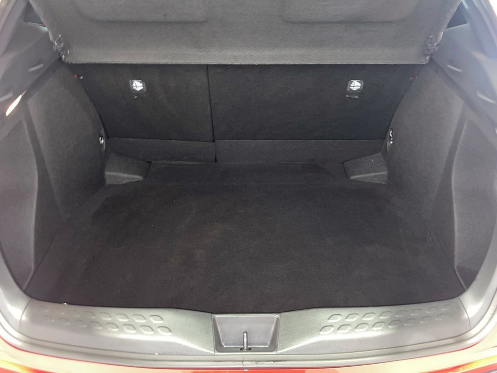 Used Toyota C-HR 2022 for sale - 76841108: Photo 12