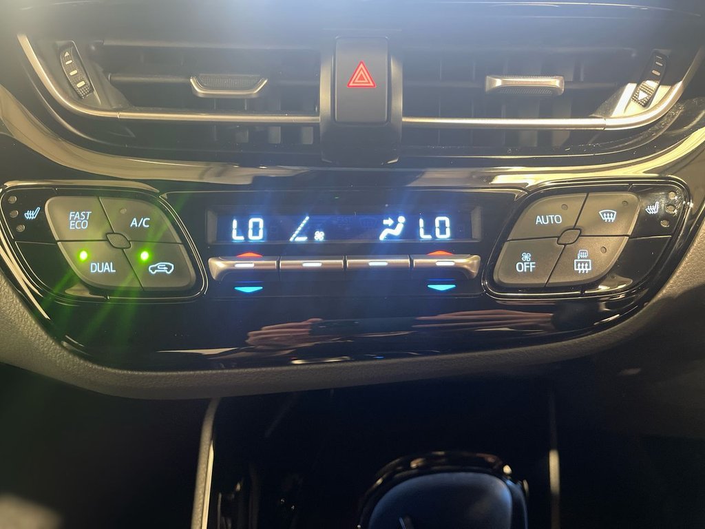 Used Toyota C-HR 2022 for sale - 76841108: Photo 9