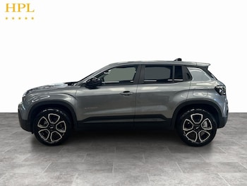 Used Jeep Avenger 2025 for sale - 79358482: Photo