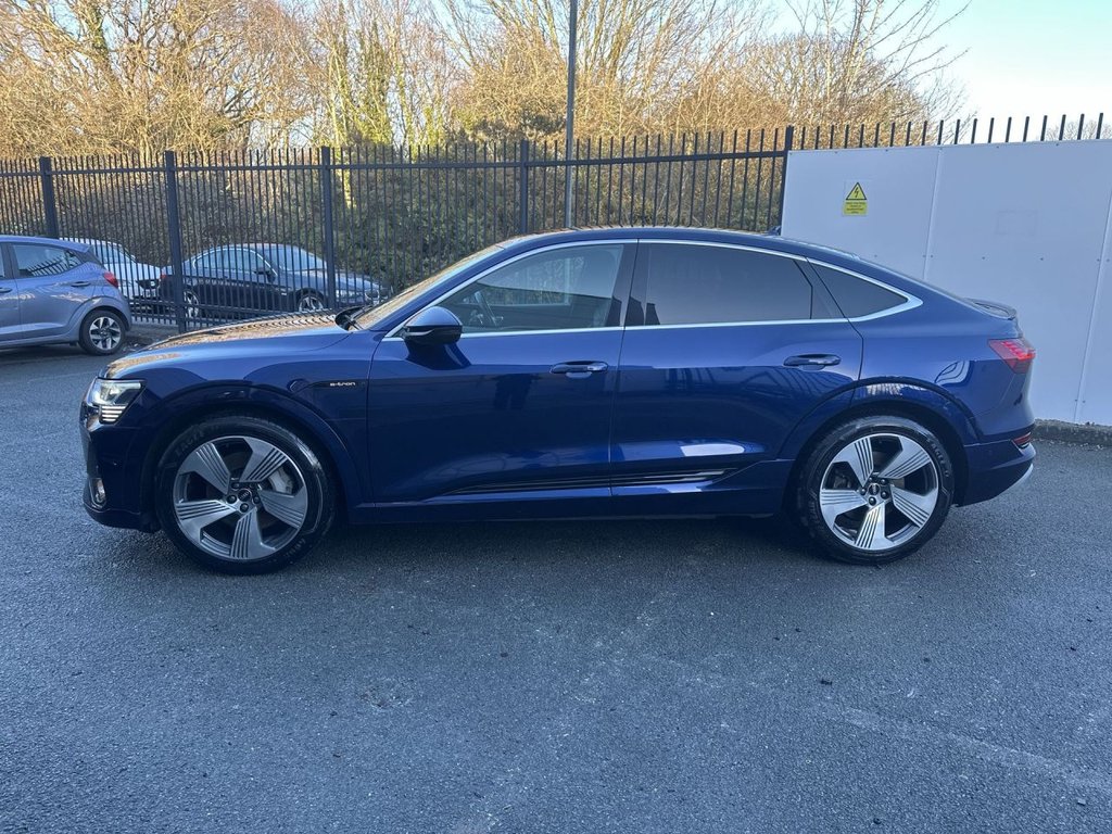 Used Audi e-tron 2022 for sale - 77407822: Photo 5