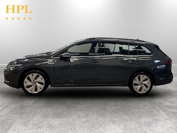 Used Volkswagen Golf 2023 for sale - 78896387: Photo