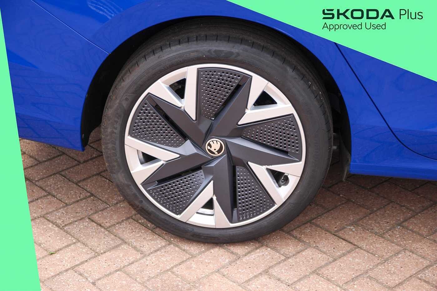 Used Skoda Superb 2025 for sale - 76957395: Photo 5