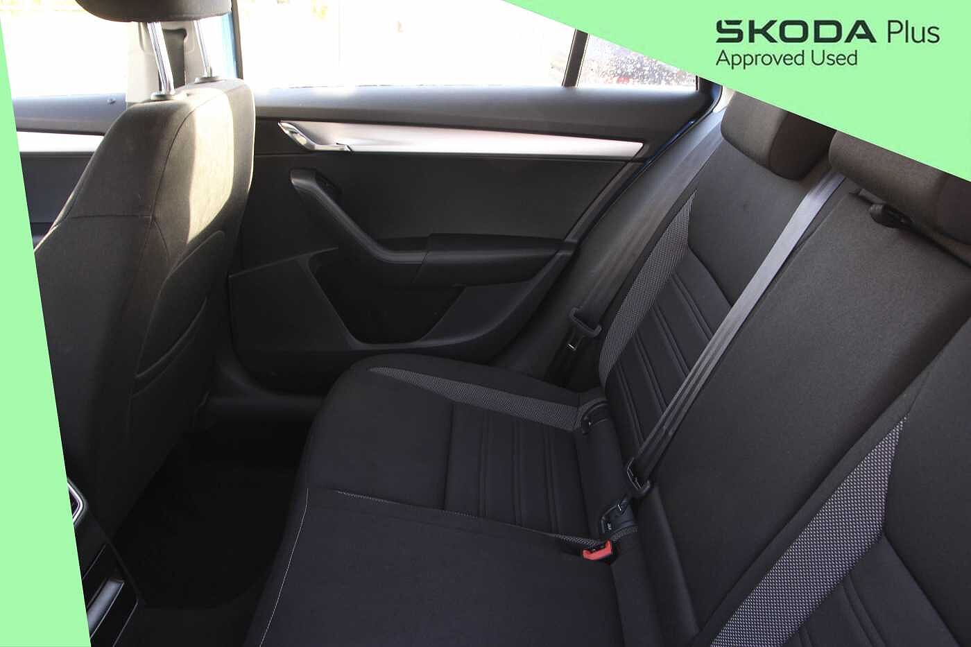 Used Skoda Octavia 2020 for sale - 77635208: Photo 11