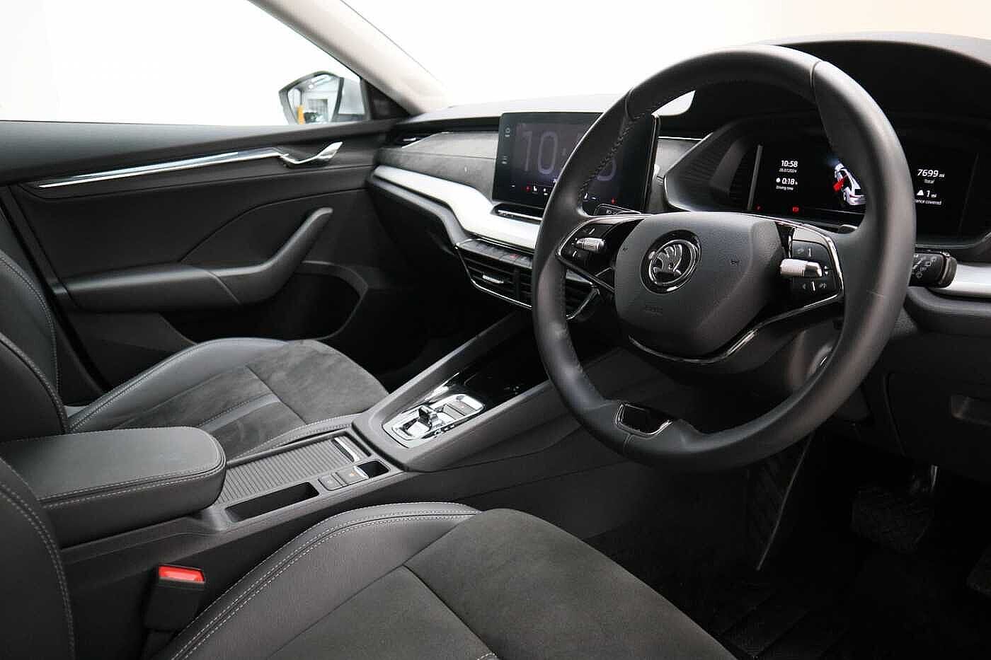 Used Skoda Octavia 2023 for sale - 76968793: Photo 6