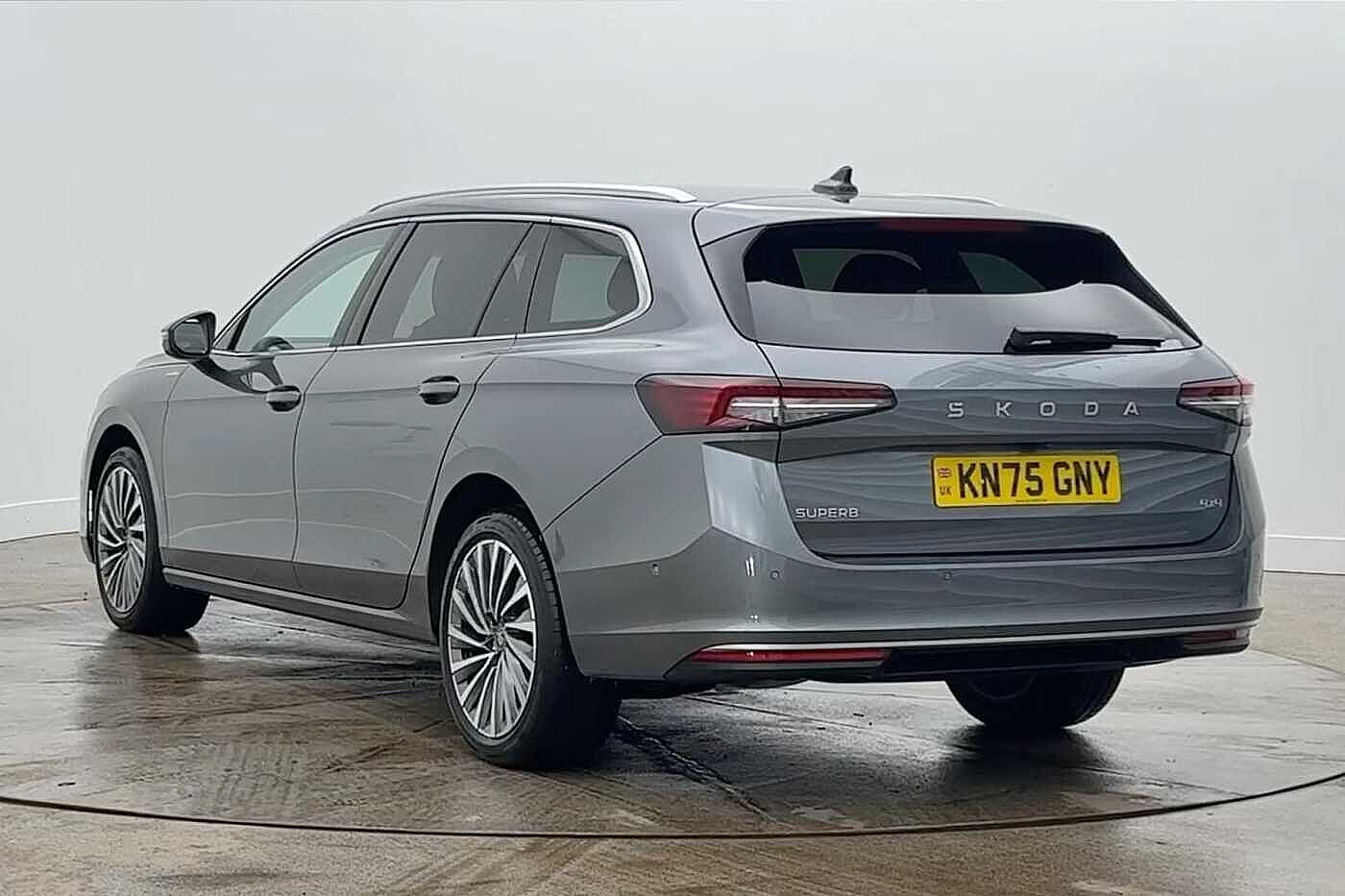 Used Skoda Superb 2025 for sale - 77687207: Photo 3