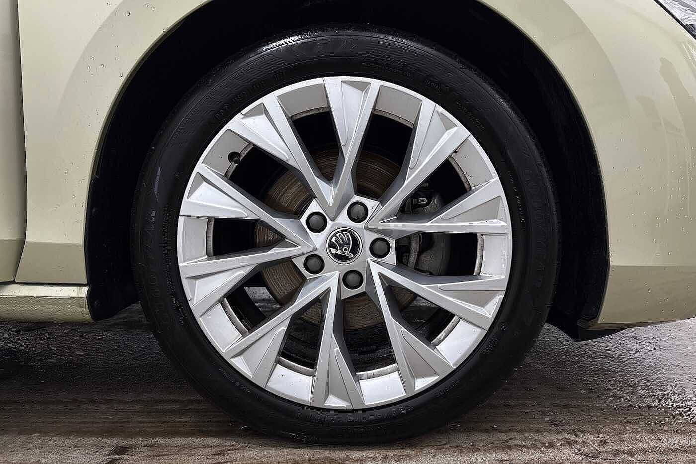 Used Skoda Superb 2024 for sale - 77974606: Photo 5