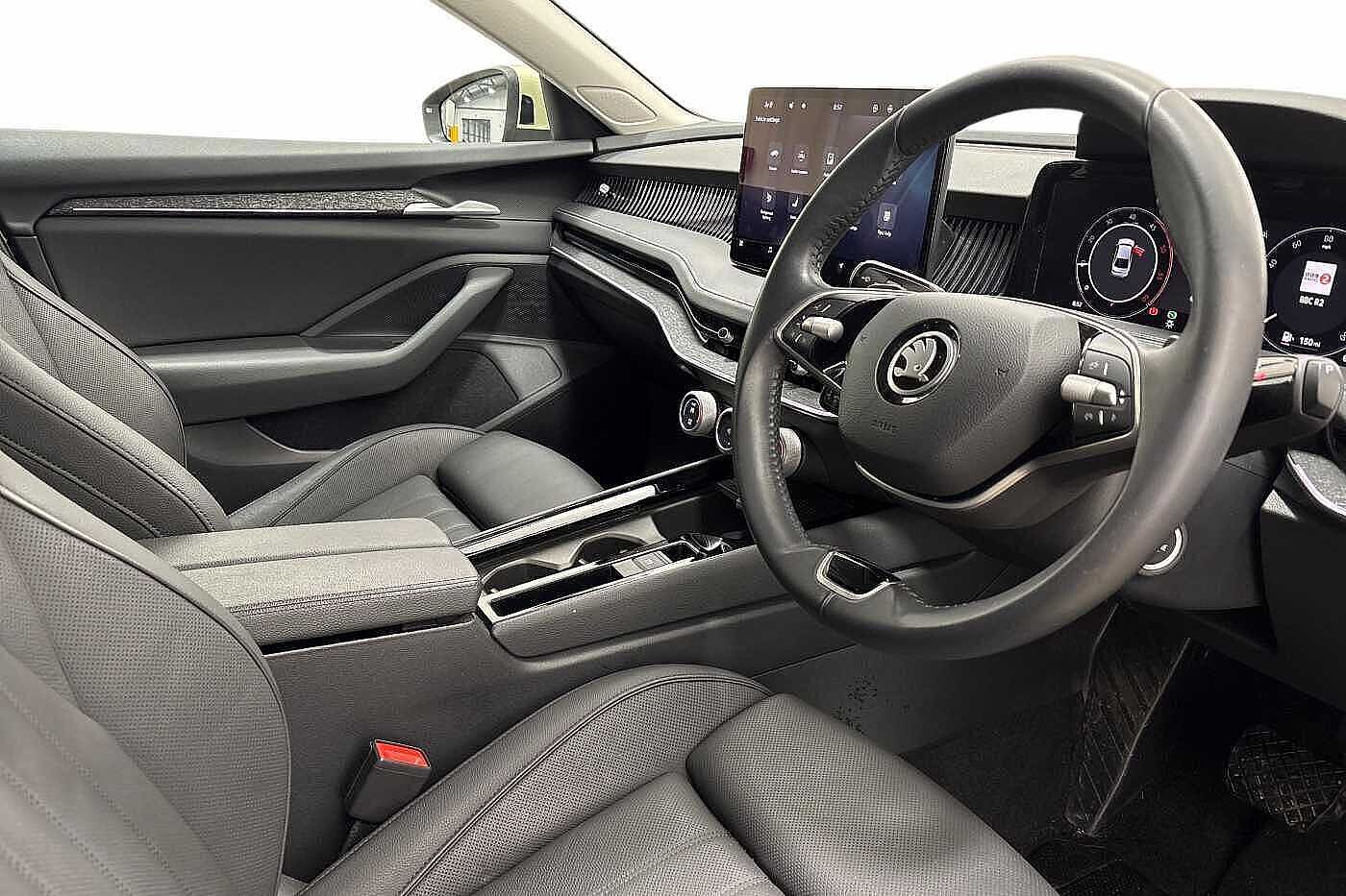 Used Skoda Superb 2024 for sale - 77974606: Photo 6