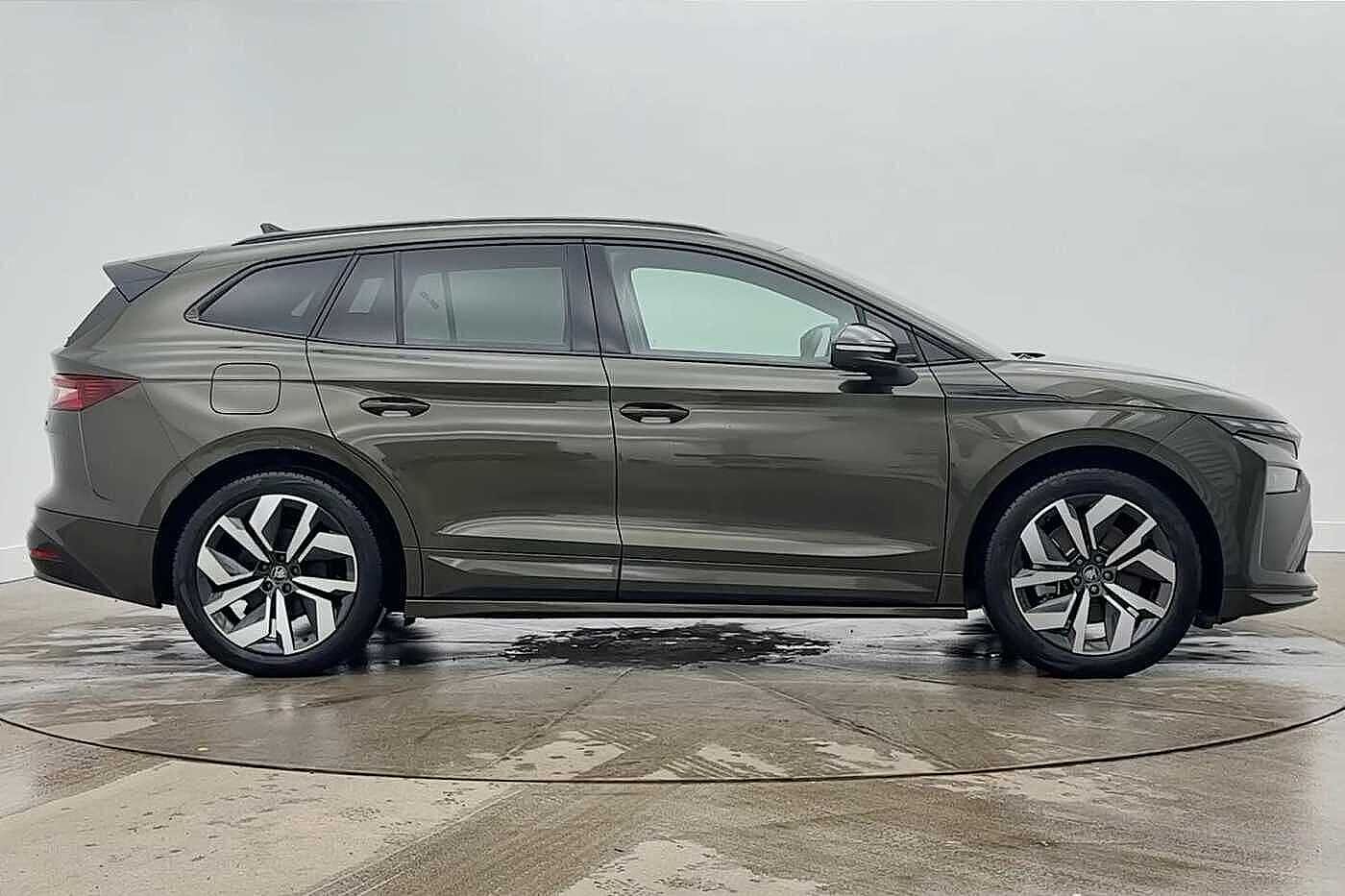 Used Skoda Enyaq 2025 for sale - 77601795: Photo 4