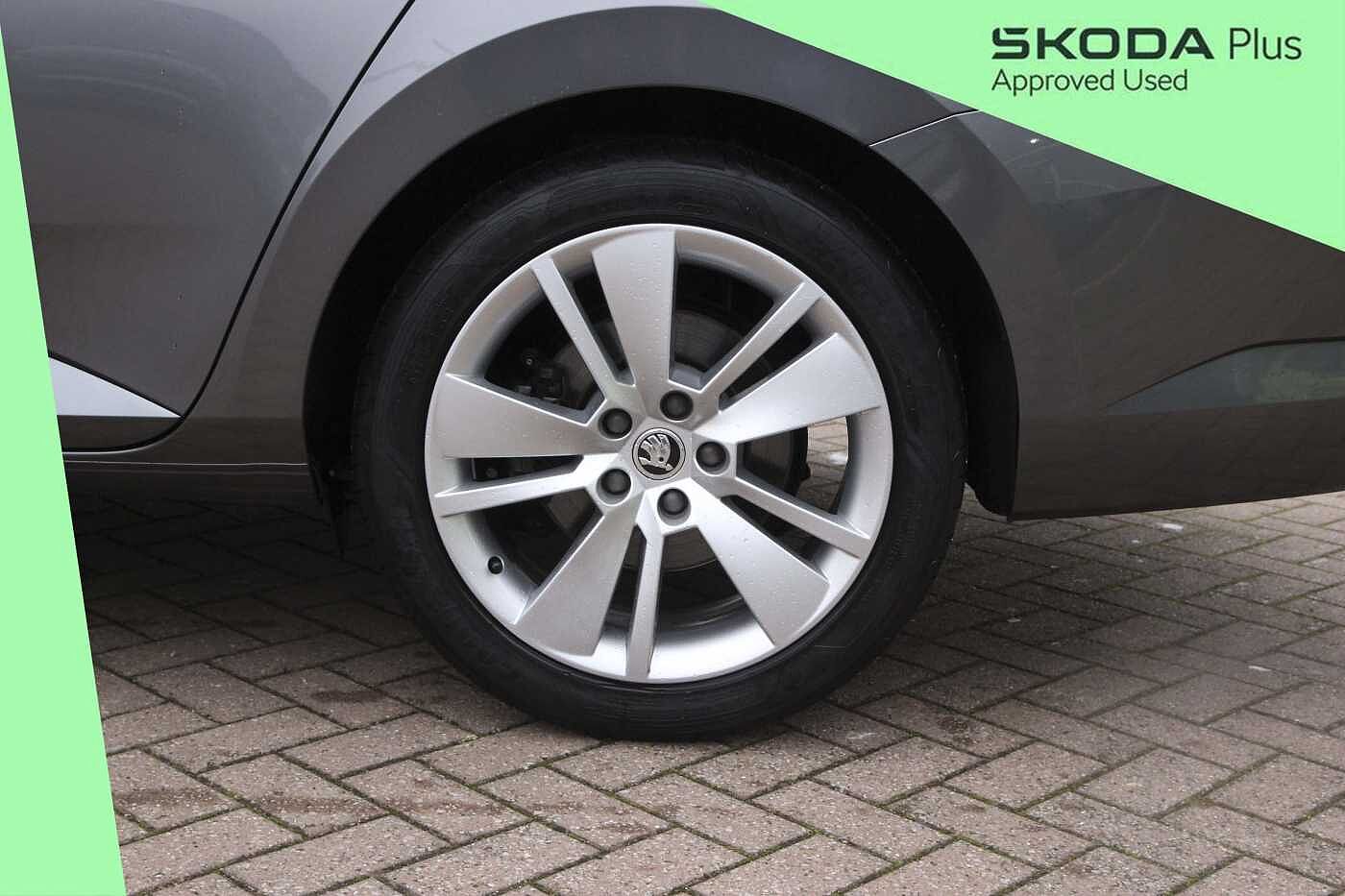 Used Skoda Superb 2022 for sale - 76674968: Photo 5