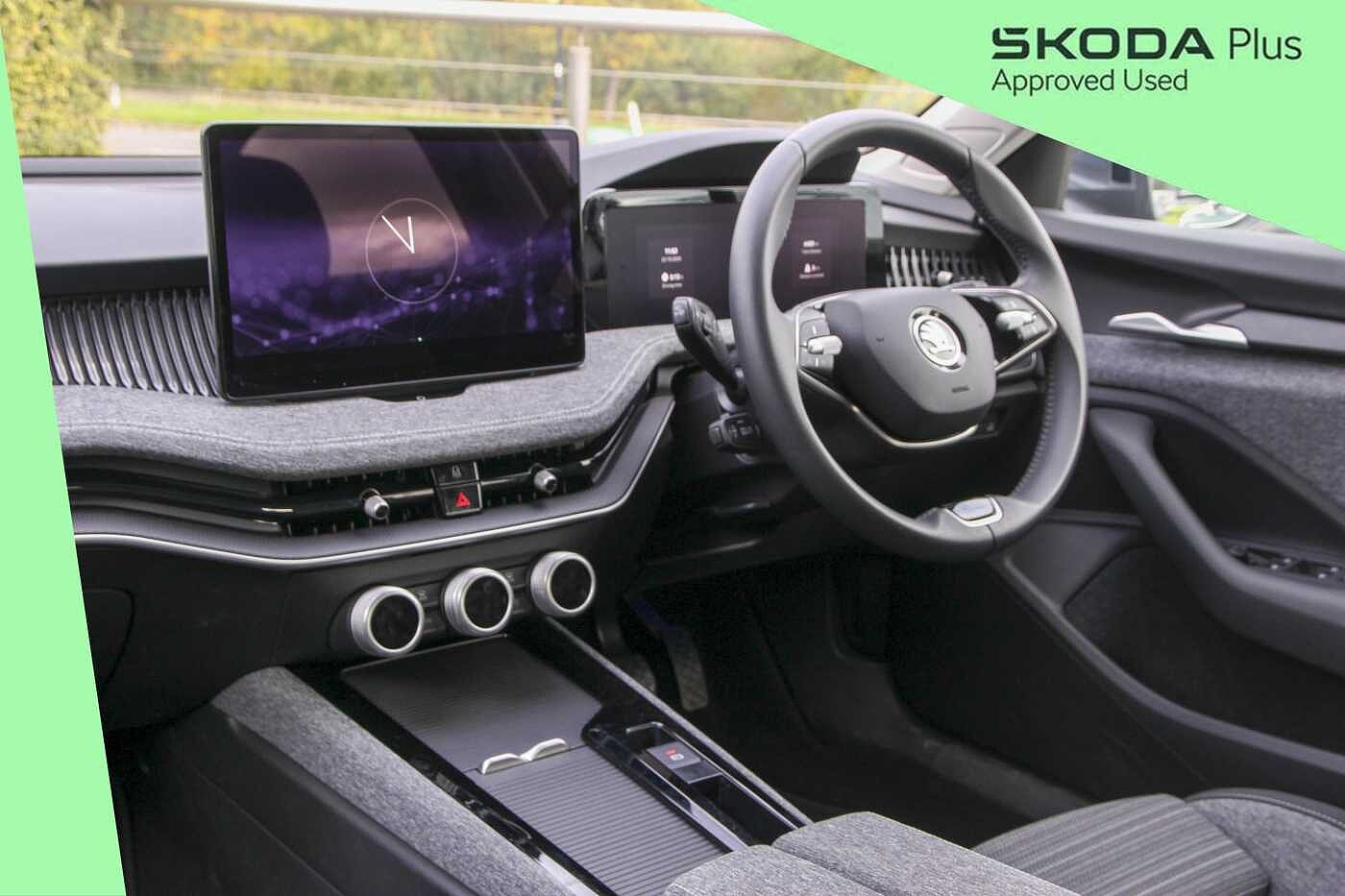 Used Skoda Superb 2024 for sale - 76676836: Photo 2