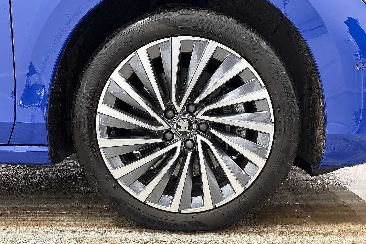 Used Skoda Superb 2025 for sale - 77627219: Photo 5