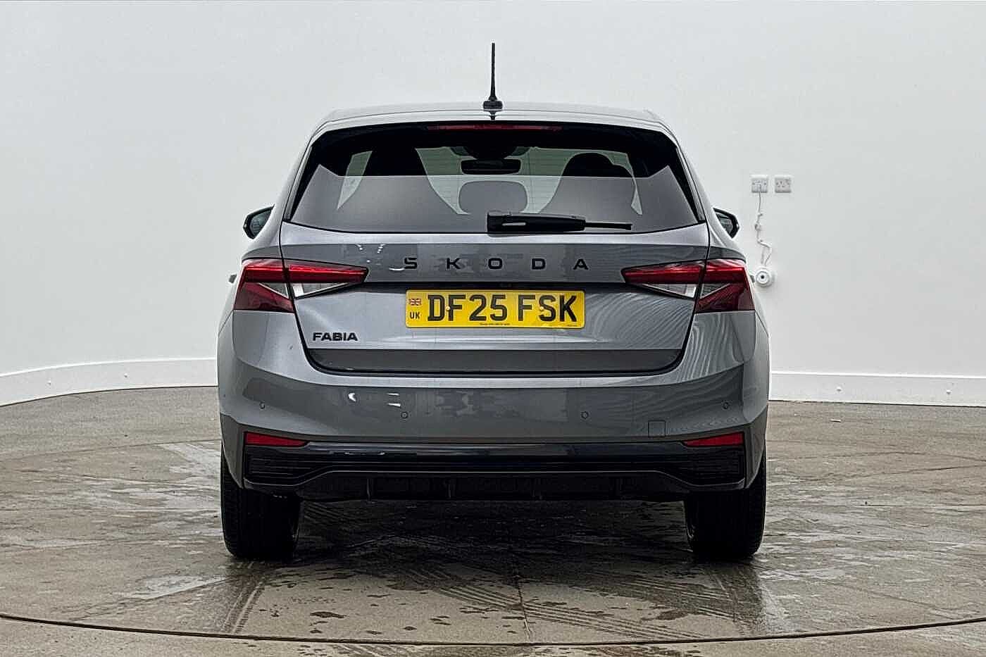 Used Skoda Fabia 2025 for sale - 77915984: Photo 8