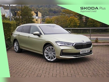 2025 (25) - 2.0 TDI 193 Laurin + Klement 4X4 5dr DSG