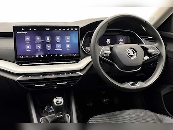 Used Skoda Octavia 2024 for sale - 77915964: Photo