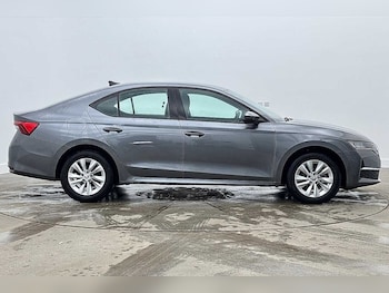 Used Skoda Octavia 2024 for sale - 77915964: Photo