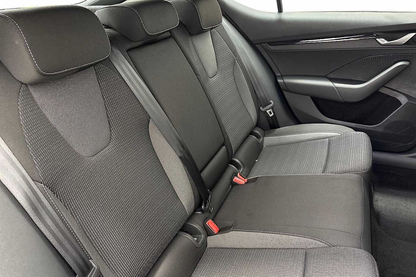 Used Skoda Octavia 2024 for sale - 77915964: Photo 9