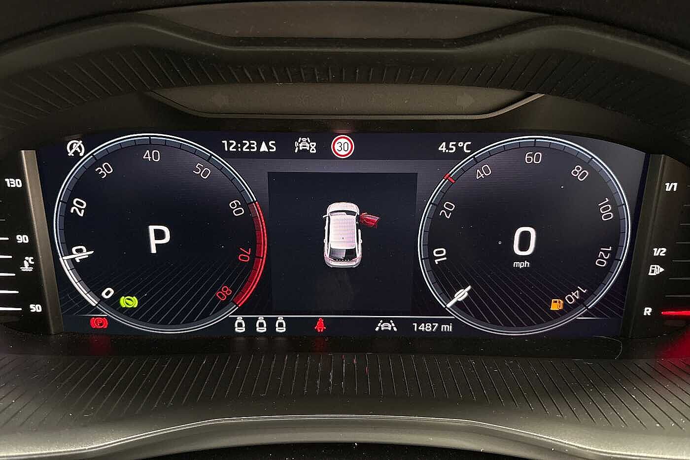 Used Skoda Scala 2025 for sale - 76845124: Photo 11