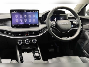 Used Skoda Superb 2025 for sale - 77687209: Photo