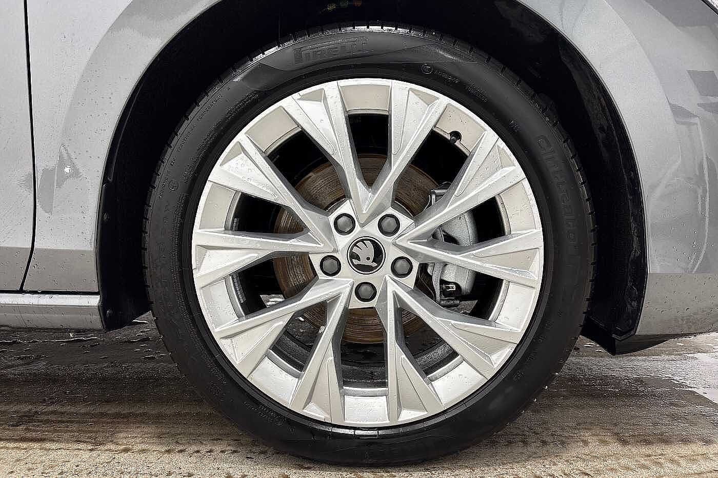 Used Skoda Superb 2025 for sale - 77687209: Photo 5