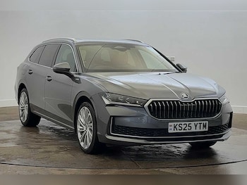 Used Skoda Superb 2025 for sale - 76968789: Photo