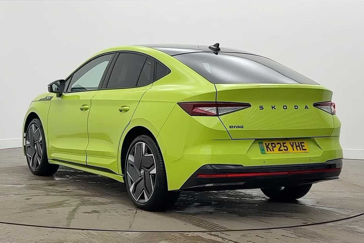 Used Skoda Enyaq 2025 for sale - 77334448: Photo 3