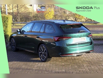 Used Skoda Octavia 2024 for sale - 76916609: Photo