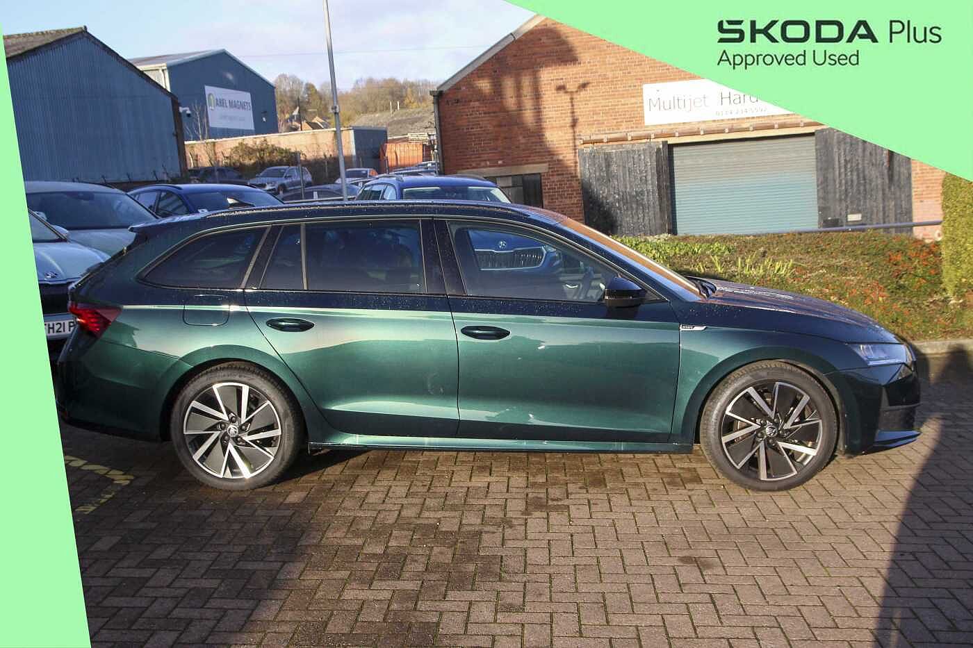 Used Skoda Octavia 2024 for sale - 76916609: Photo 4