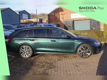 Used Skoda Octavia 2024 for sale - 76916609: Photo