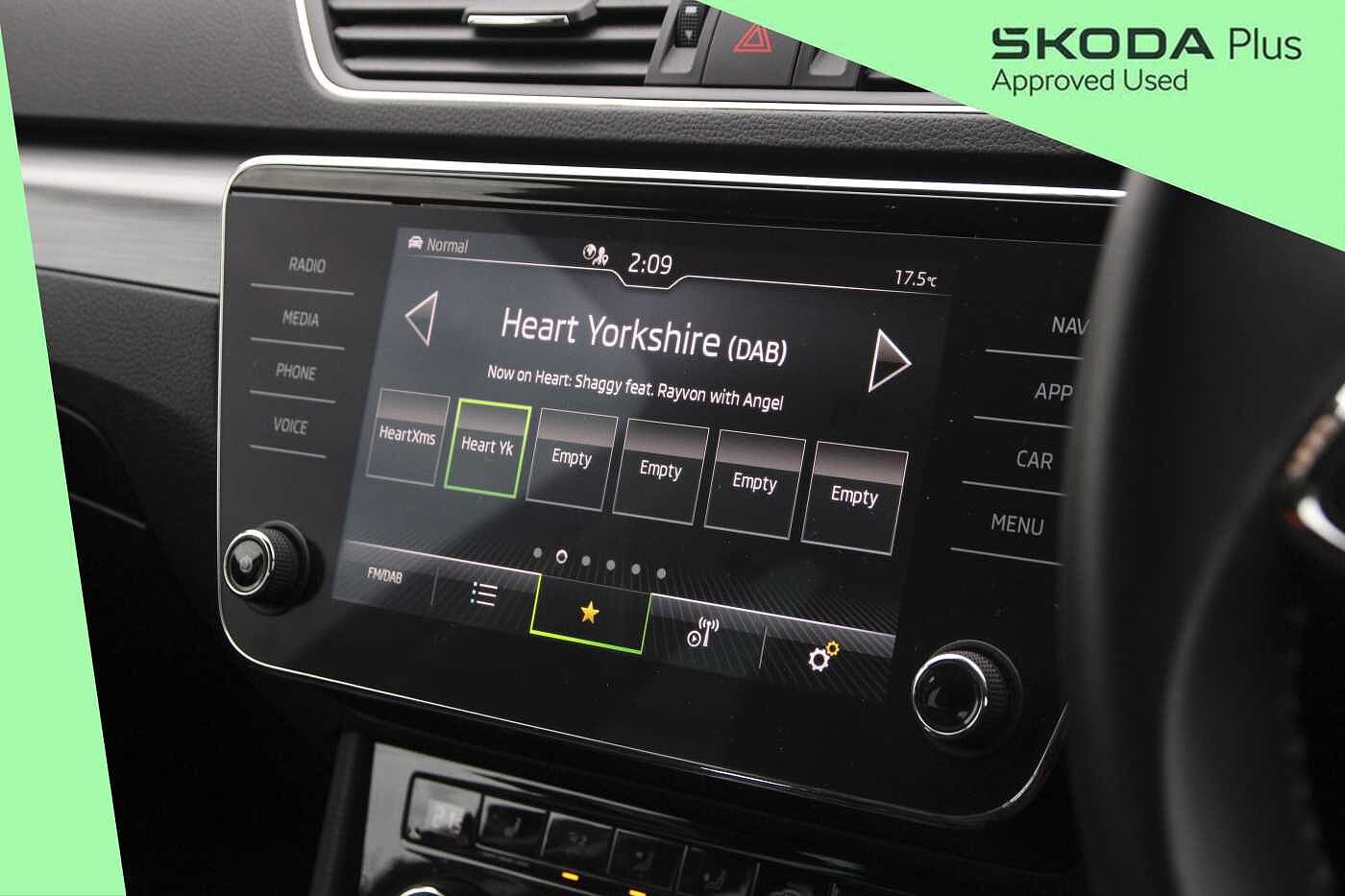 Used Skoda Superb 2022 for sale - 76675660: Photo 23