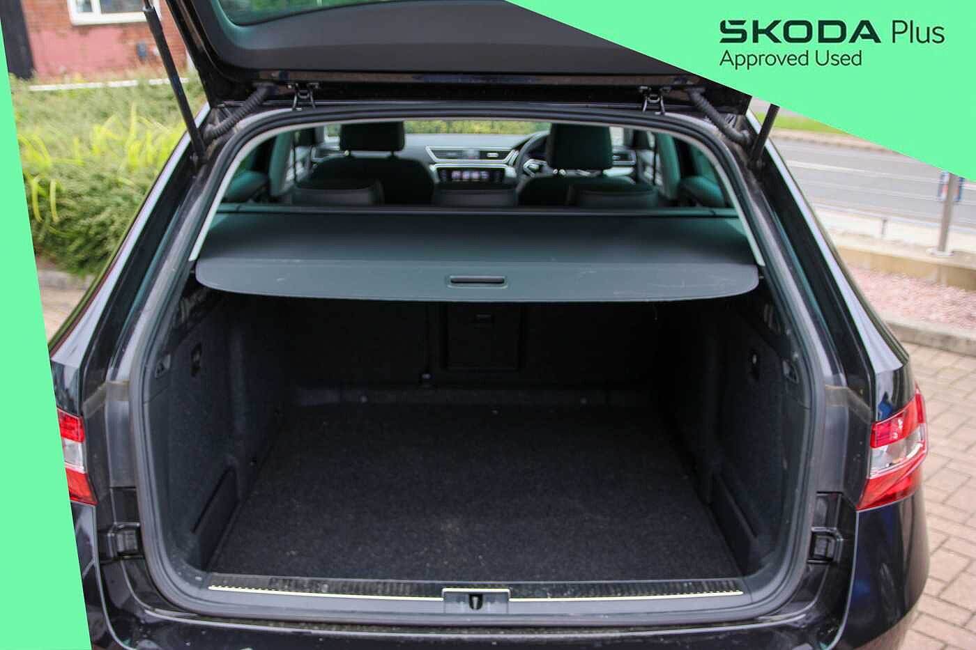 Used Skoda Superb 2024 for sale - 76677822: Photo 11