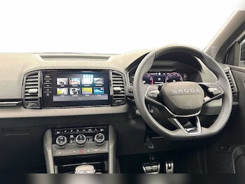 Used Skoda Karoq 2025 for sale - 77915951: Photo