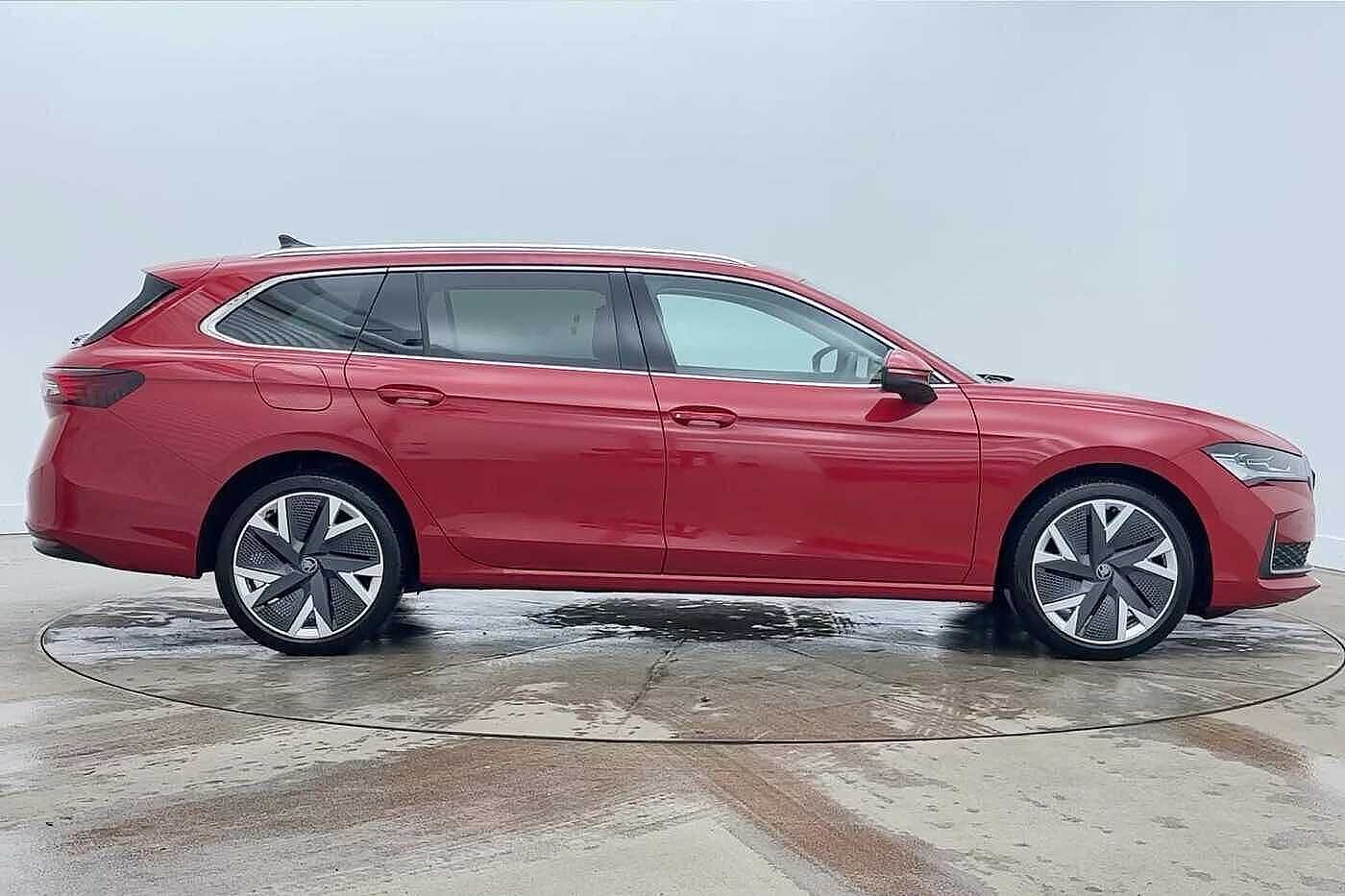 Used Skoda Superb 2025 for sale - 77552067: Photo 4