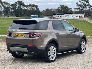 Used Land Rover Discovery Sport 2015 for sale - 78581488: Photo